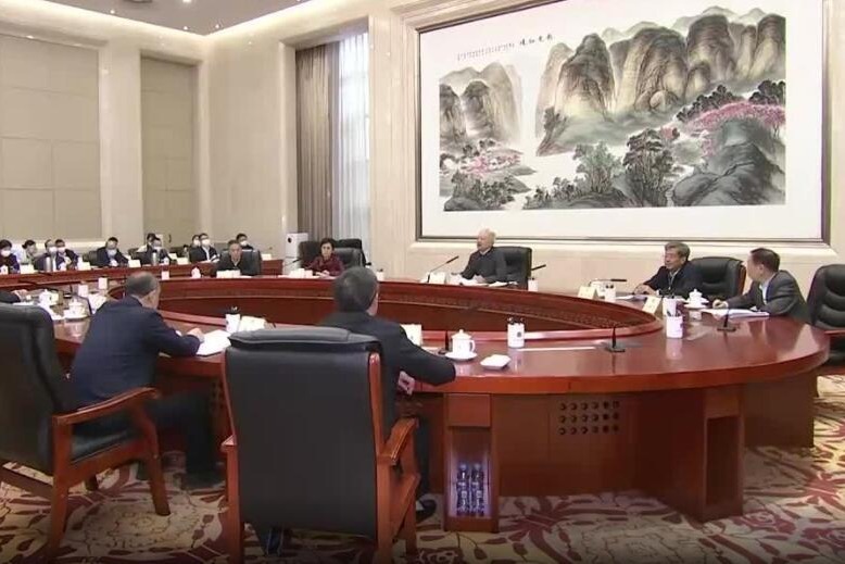 江西省政协主席会议专题研究审议推进赣江新区高质量发展建议