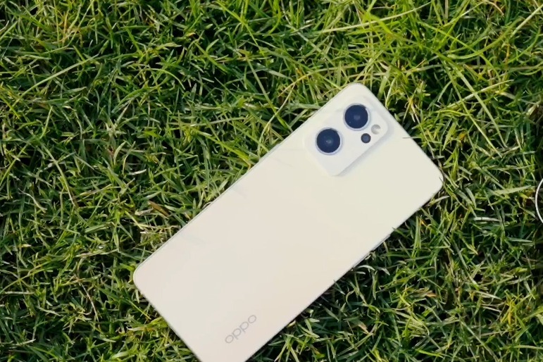 充满春日浪漫属性opporeno7晨曦金质感十足