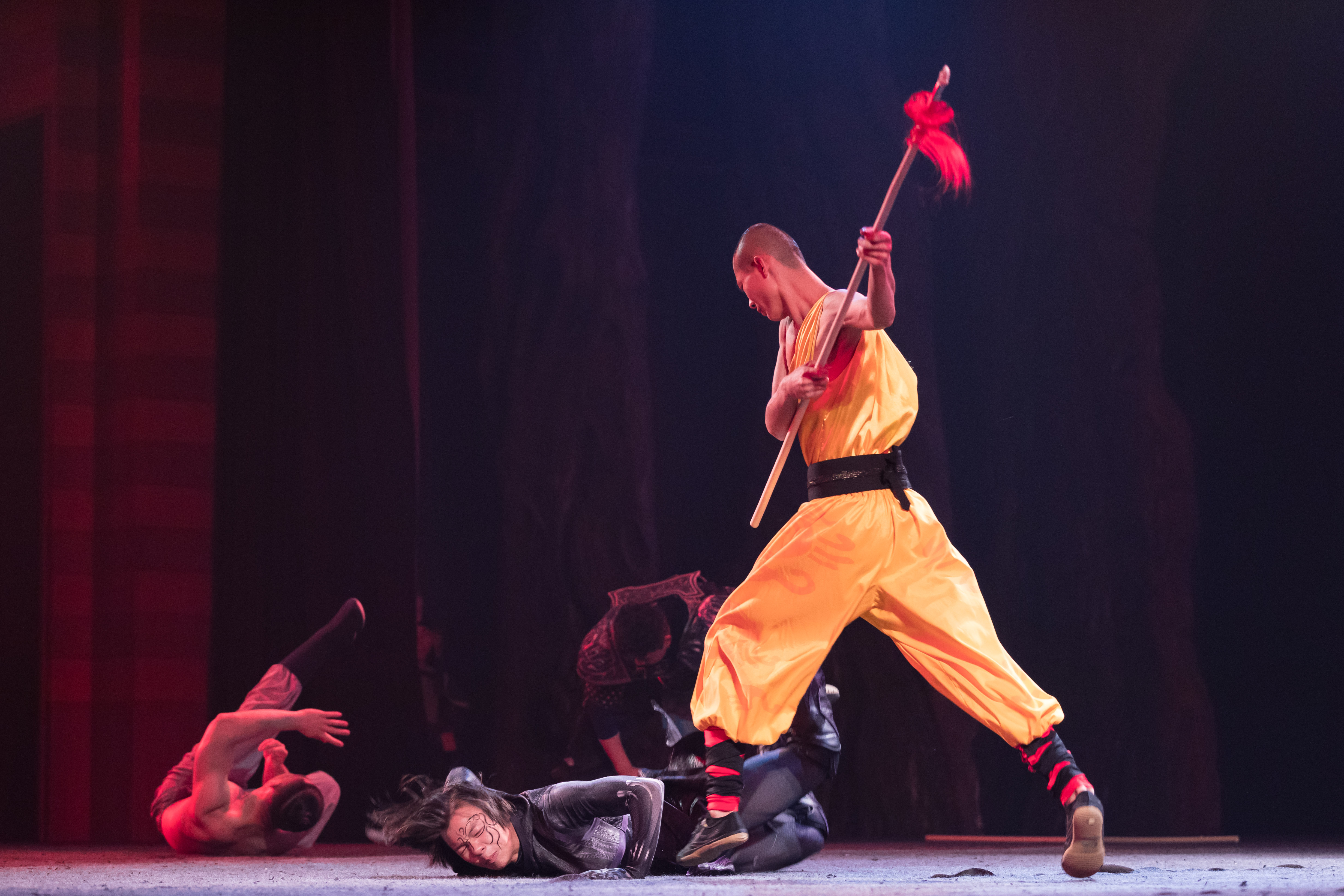 大型沉浸式真功夫擂台剧少林十三棍僧河南登封震撼上演