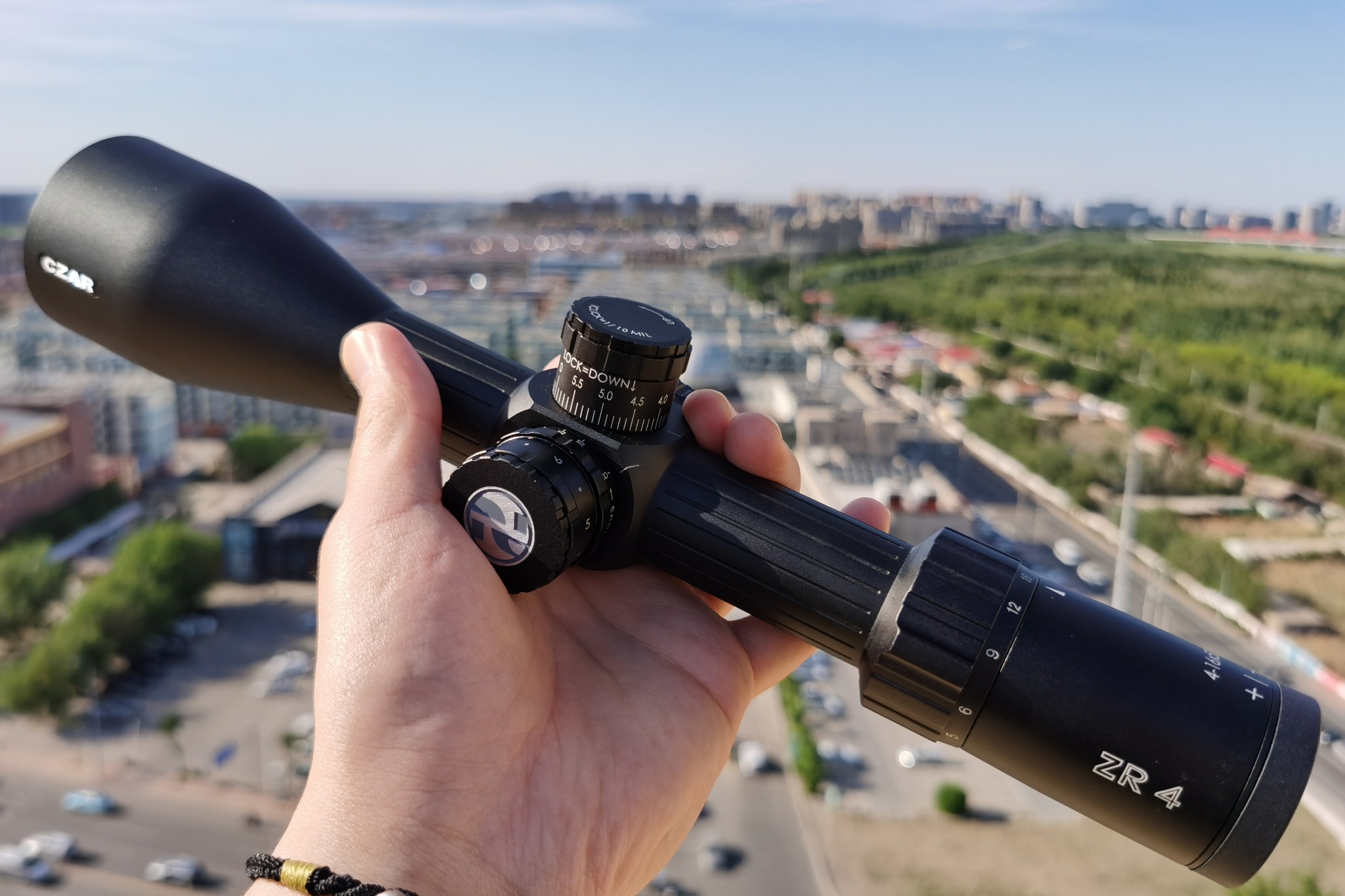 体验真实出口16倍镜各个倍数看100米物体究竟能放大多少?