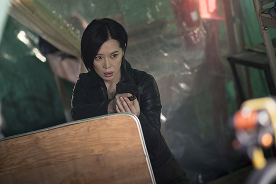 《谎言真探》开播 余男霸气演绎女测谎师_凤凰网娱乐_凤凰网