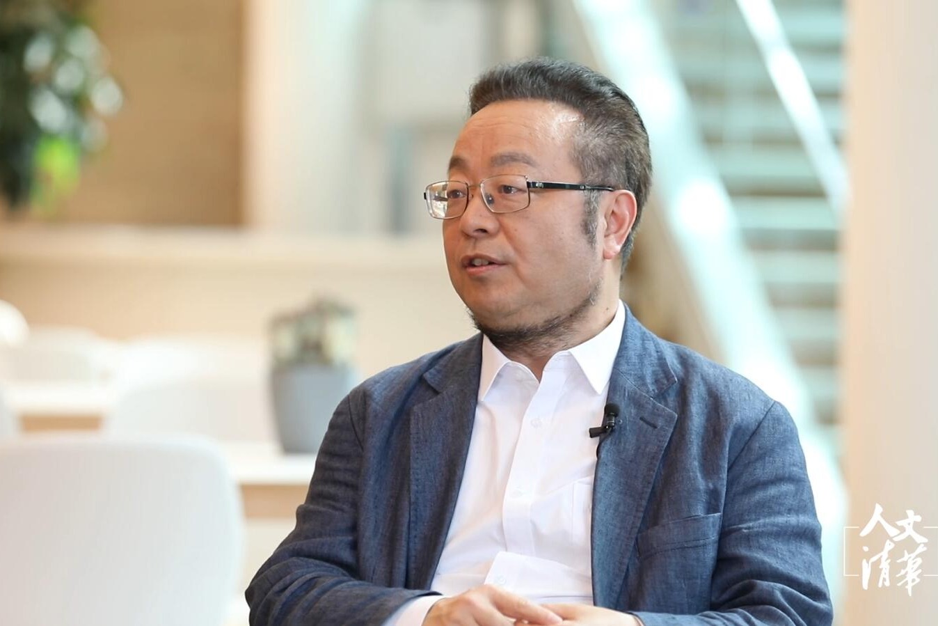 院士贺克斌1998年率先建立pm2. 5采样平台,超前研究雾霾