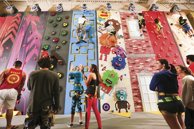 暑假来临,和孩子来趣味攀爬享受亲子时光吧!