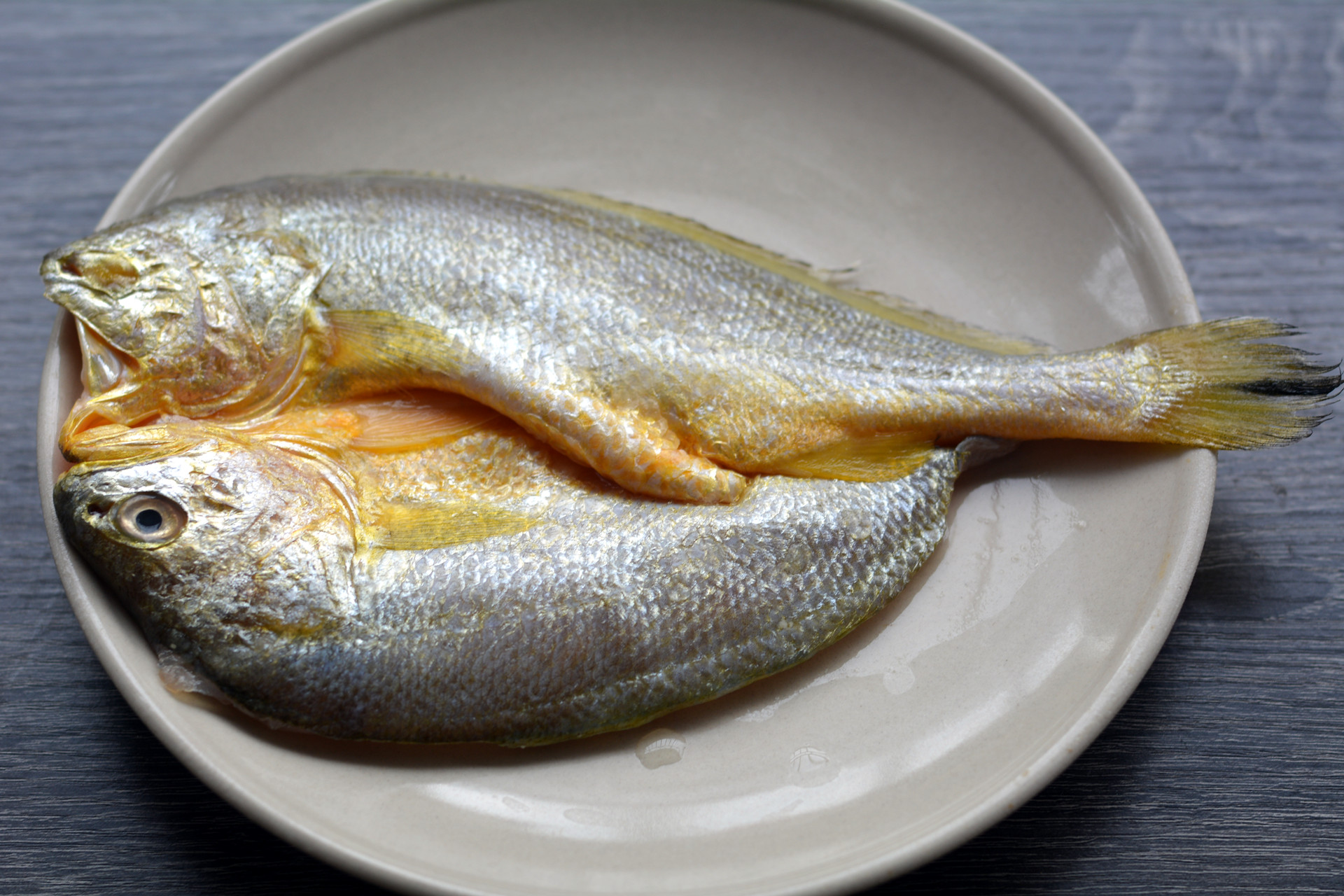 剁椒清蒸黄鱼鲞__凤凰网