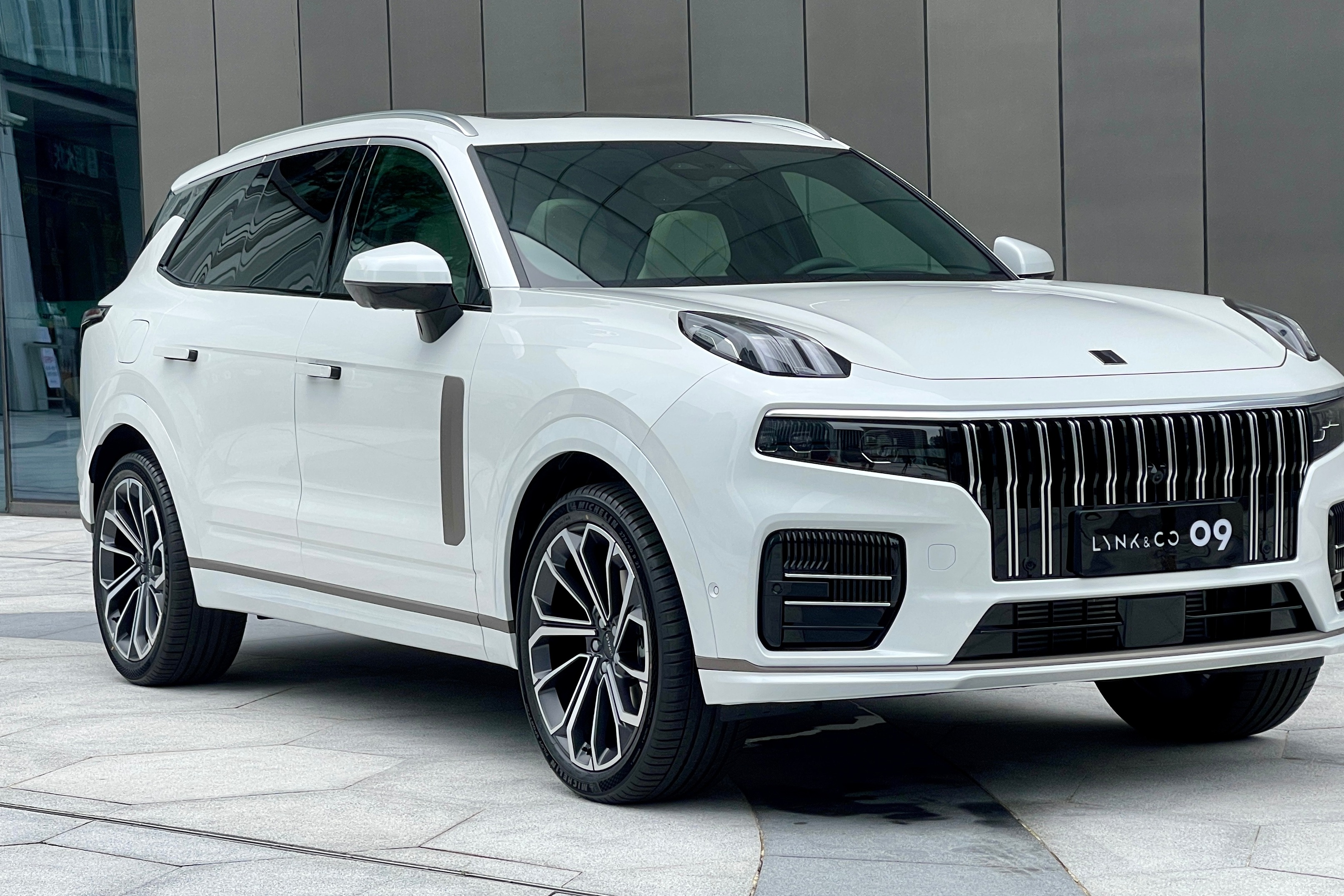 性价比超星越l来自spa平台的领克09能否超越汉兰达