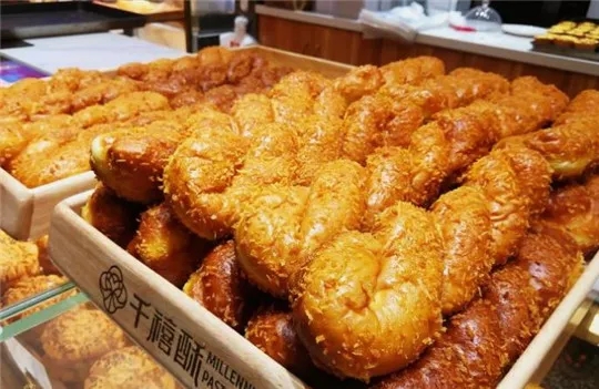 吃遍大连-汇集各种中式点心铺子,共同回味经典味道