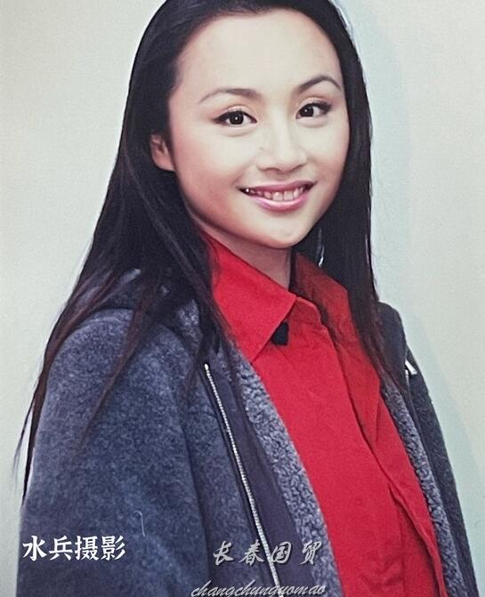 曹颖1980年出生图片
