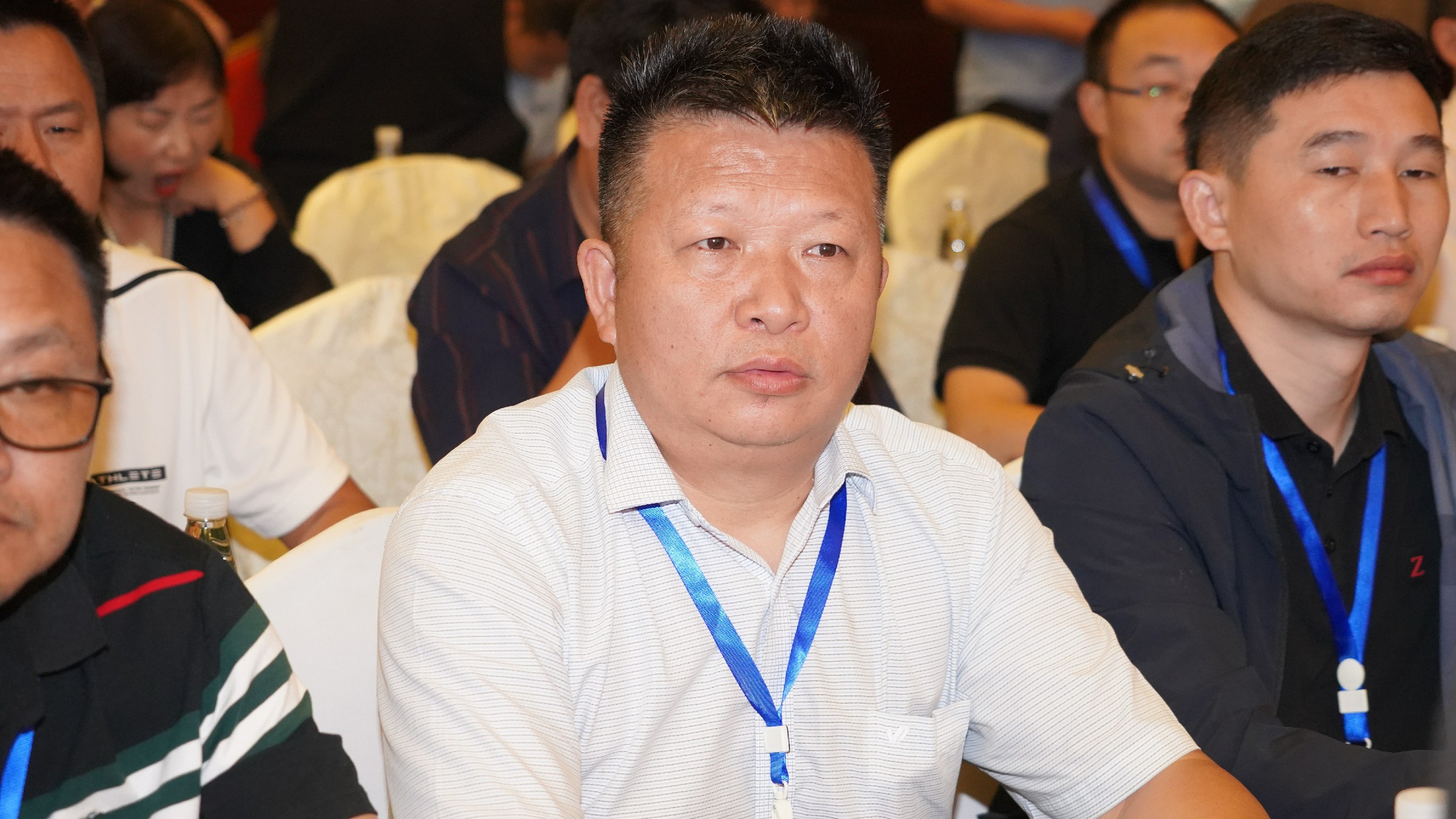 在2021年7月24日召开了第二届第一次理事会,麻俊红会长代表新当选的