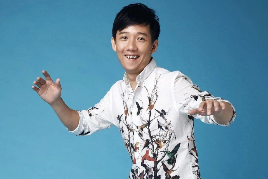 阿牛曾经火爆后来还当导演 , 与任贤齐合作还上过春晚!