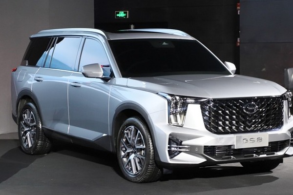 第二代传祺GS8：设计升级，丰田THS混动系统加持