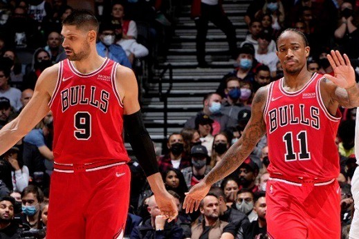 揭秘公牛教练组如何通过技术手段优化阵容轮换与临场调整