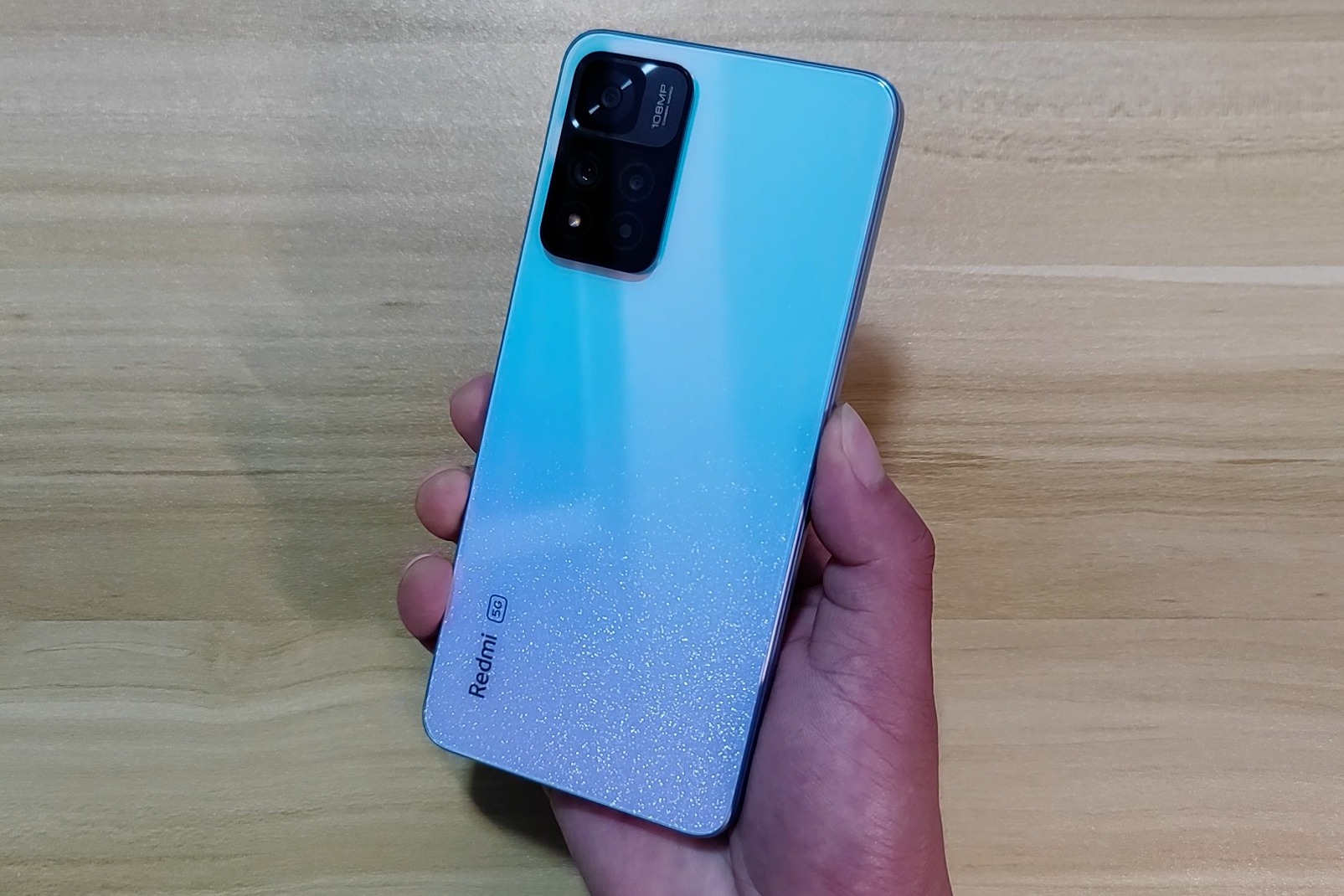 redmi note 11 pro首发开箱评测!性能无需担心,颜值非常的高