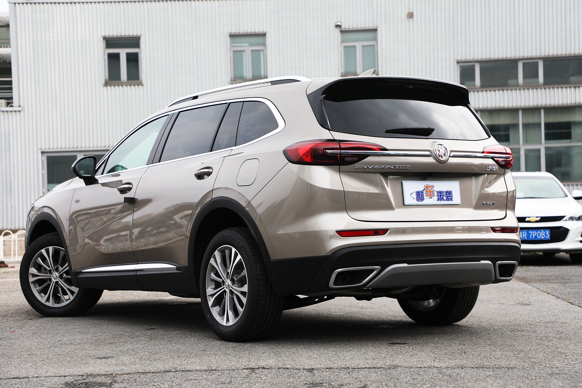 新车直降1.5万,不到27万能落地,别克昂科威plus推荐五座豪华型