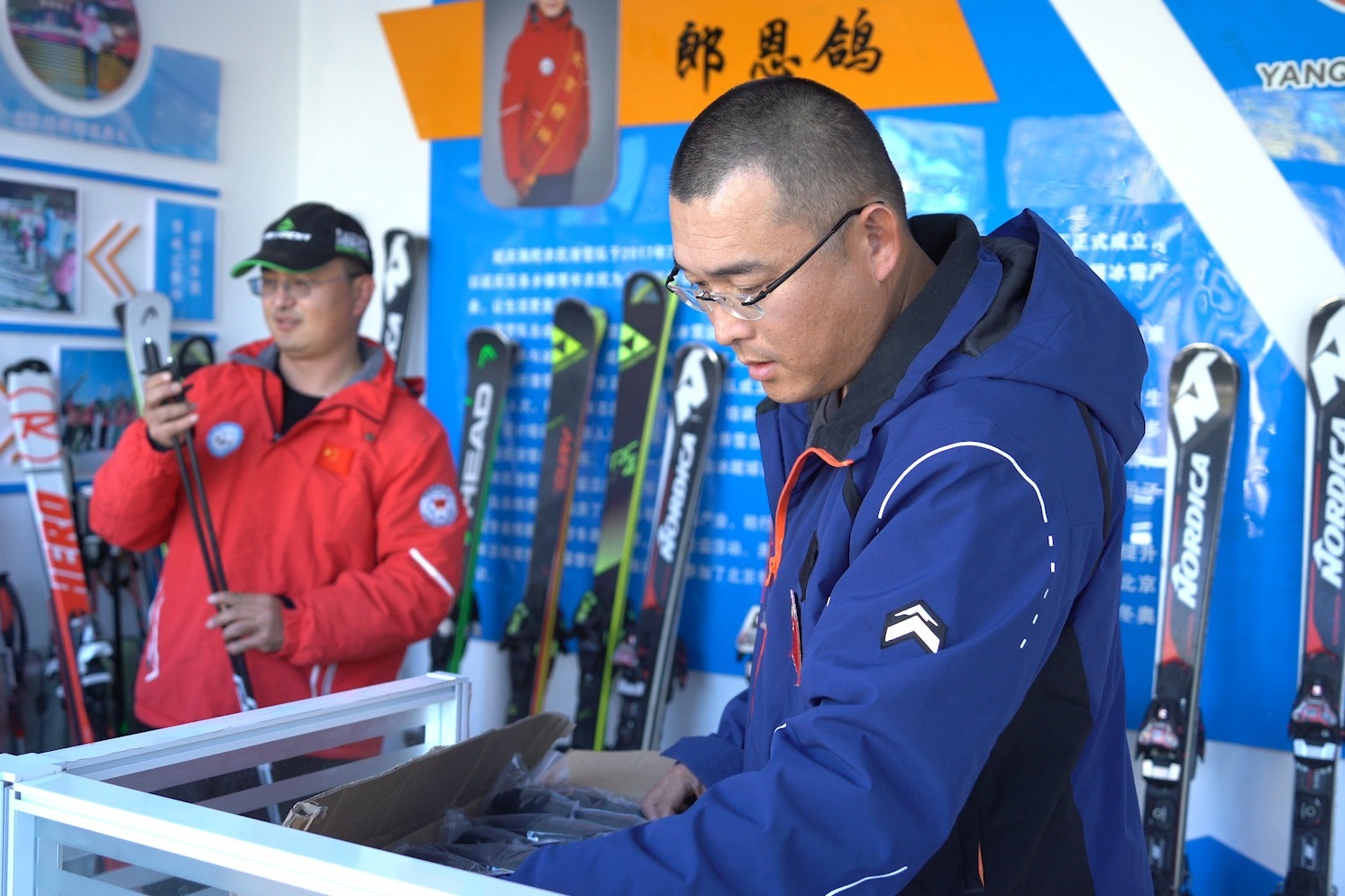 《逐梦冰雪》丨郎恩鸽：从农民转变成专业滑雪教练 让大家爱上冰雪