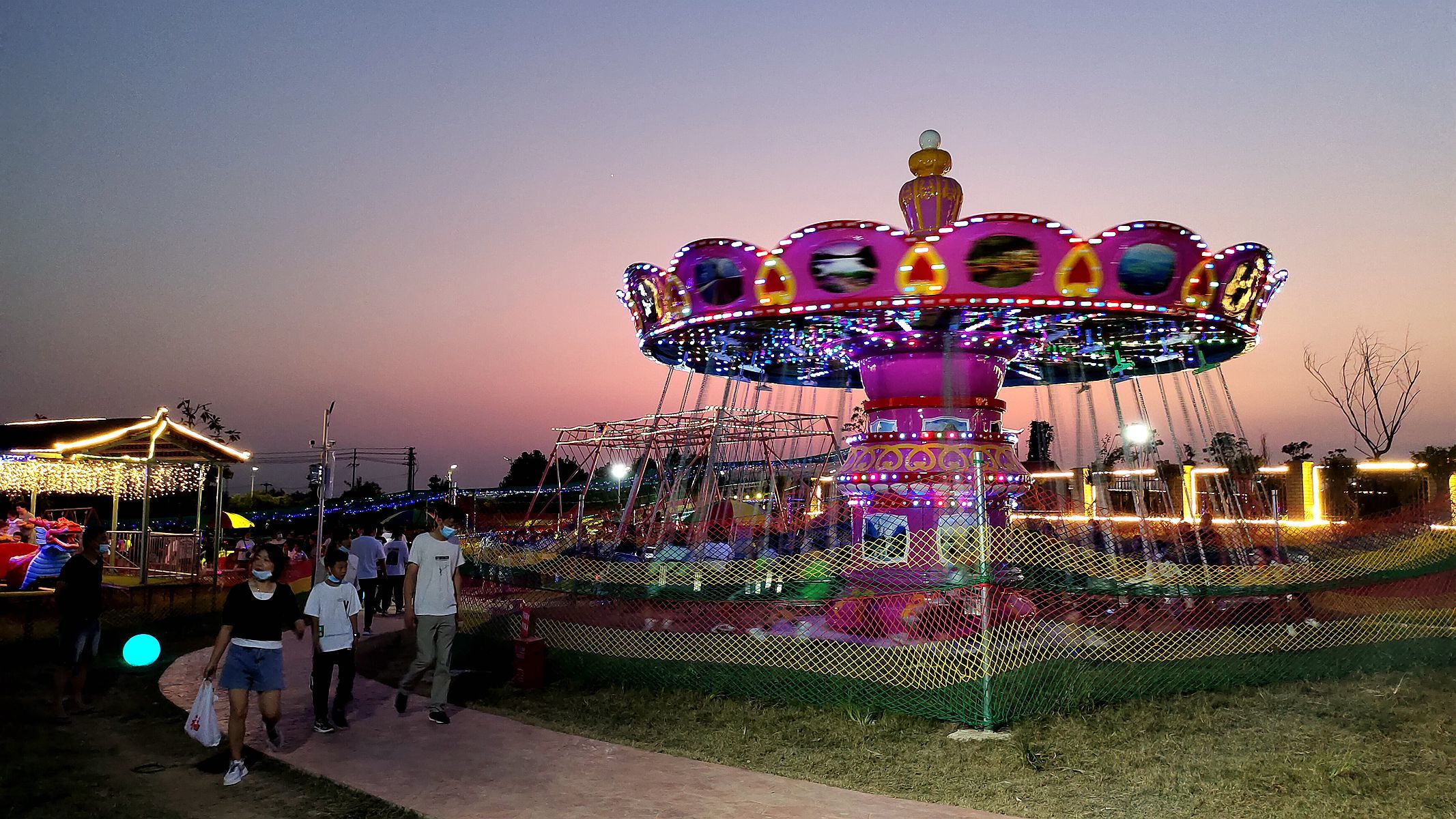 感受蚌埠比天气还热的网红旅游景点桃花源记