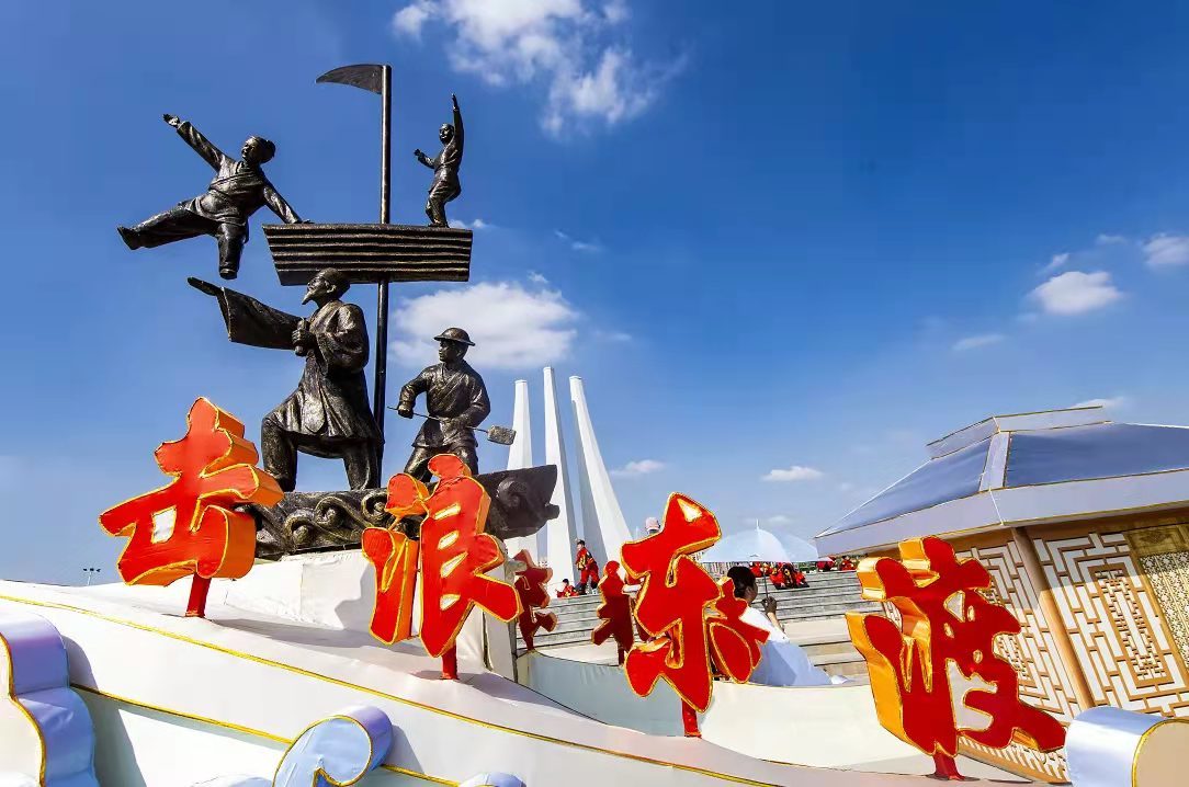 年4月28日(农历三月二十八日)举办"中国·盐山 第三届徐福千童文化节"