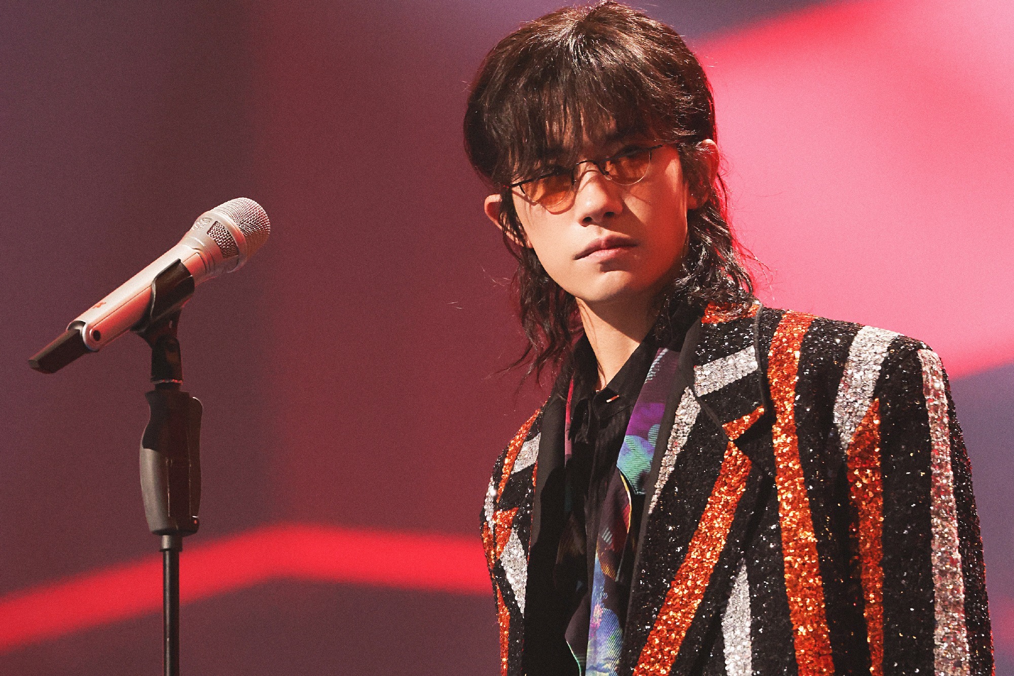 双十一晚会大战 易烊千玺亮眼 浪姐披哥双杀