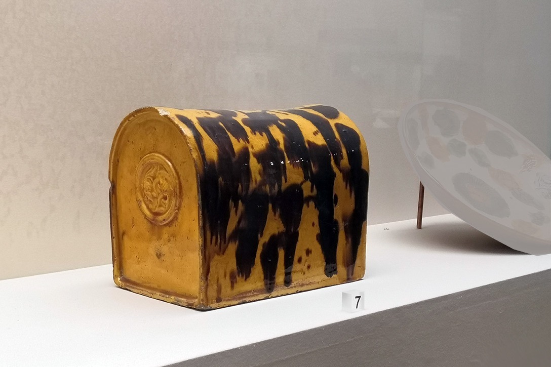 中国古代瓷器珍宝——辽代玳瑁釉瓷枕,国家博物馆藏_凤凰网视频_凤凰网