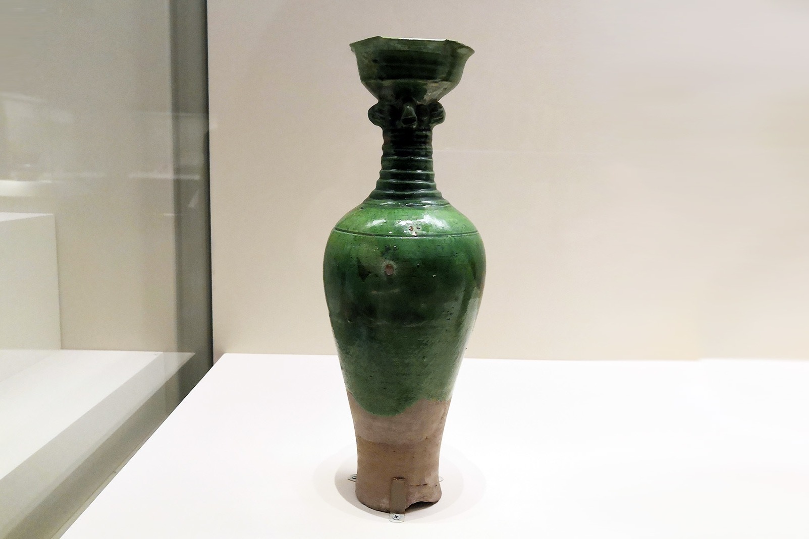 中國古代瓷器珍寶遼代綠釉鳳首瓶國家博物館藏