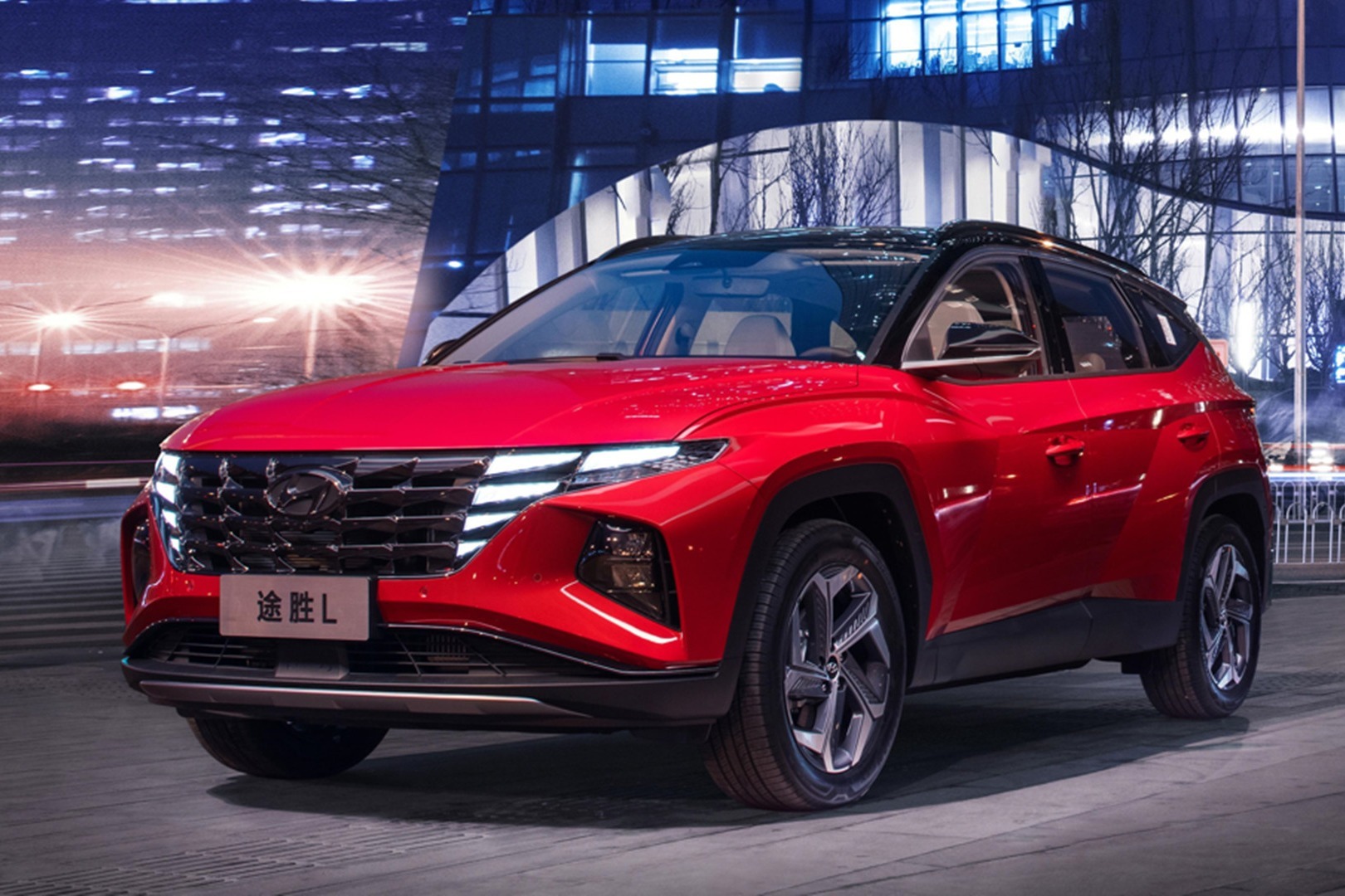 现代途胜值得买吗？空间大吗？