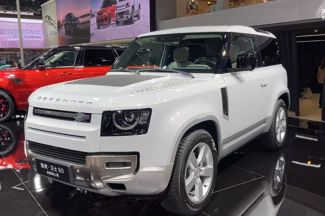 广州车展实拍 路虎卫士 虎威雄心版