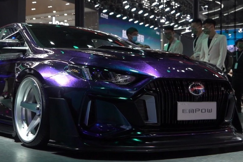 广州车展探馆| 传祺影豹 - “银河战机版”现身！