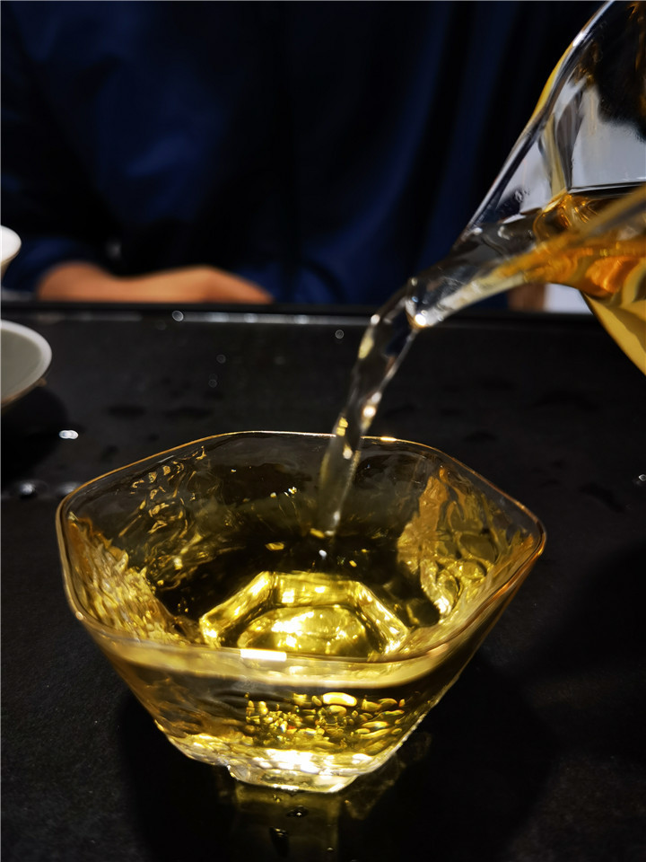 普洱茶怎么挑選？熟茶和生茶，哪一種功效更好？