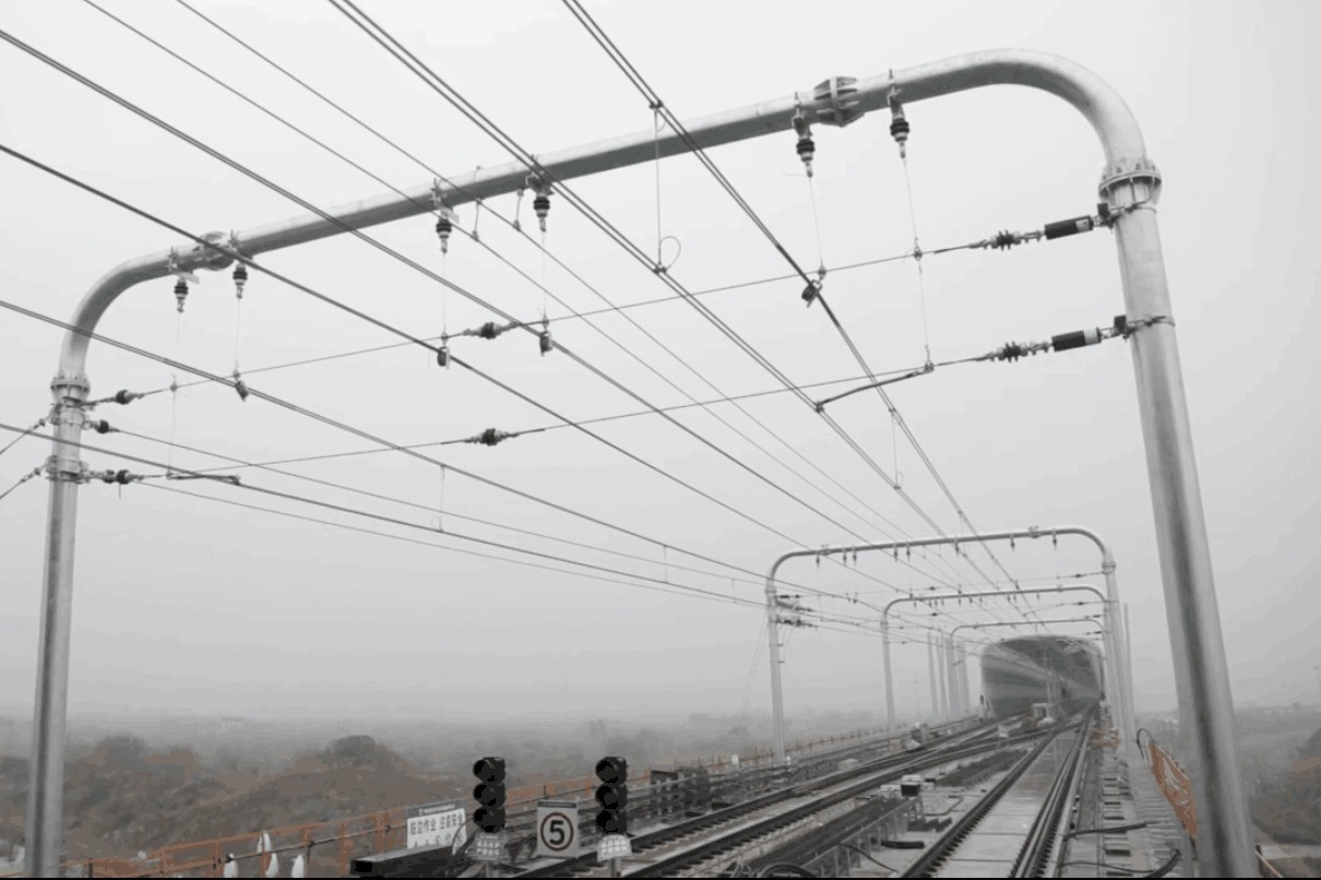 视频丨重庆轨道4号线二期全线“电通” 预计2022年建成通车