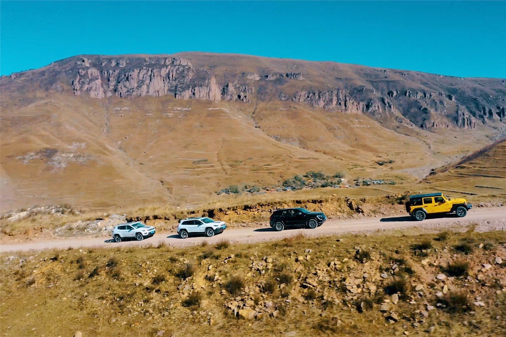 硬派越野的天花板，Jeep Trailhawk家族全系体验