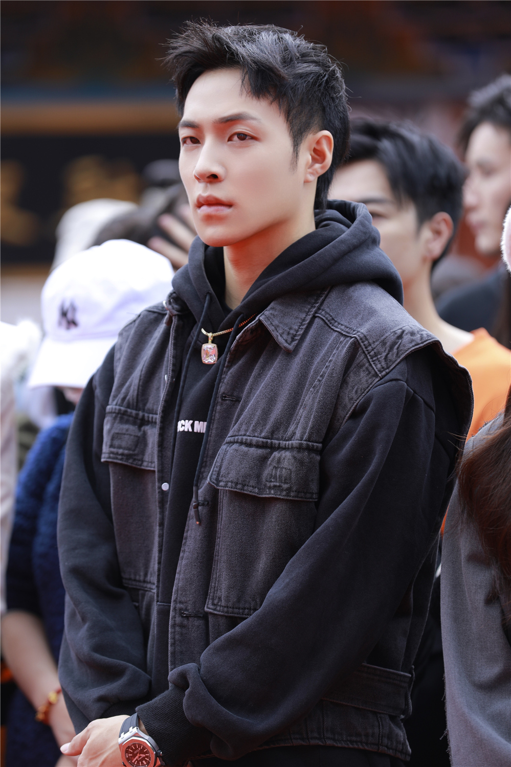 李家豪《长月烬明》官宣开机 首次挑战古装仙侠__凤凰网