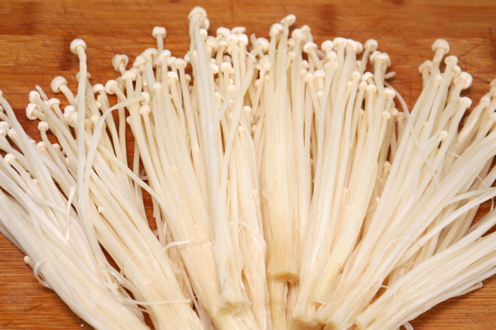 蒜蓉金针菇的做法_蒜蓉金针菇怎么做_蒜蓉金针菇的家常做法_施肥。【心食谱】