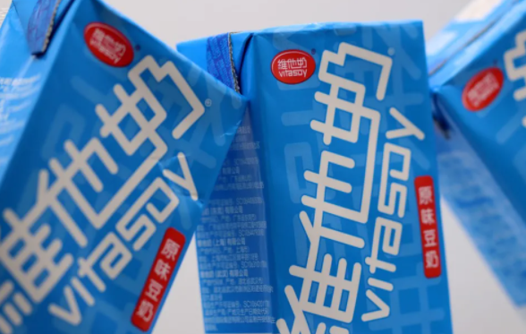 80岁的罗友礼难救维他奶