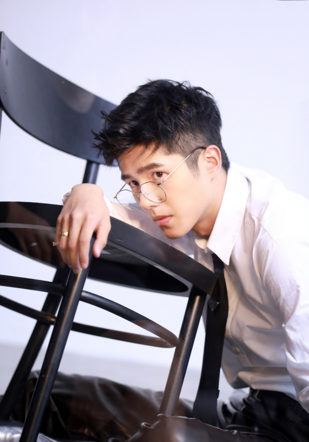 刘昊然代言vivo新机出街 颜值与实力并存__凤凰网