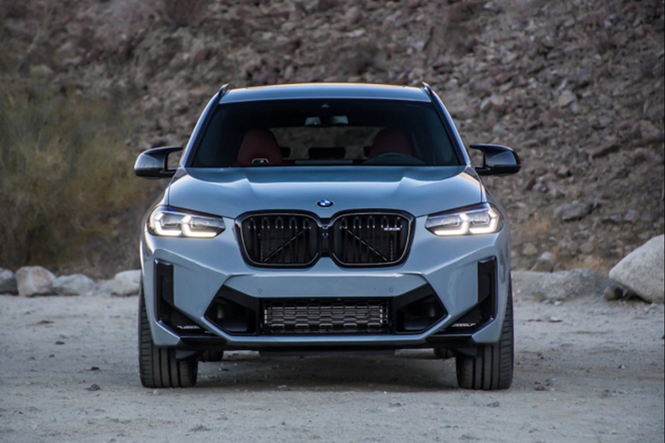 宝马X3 M加速比Macan GTS还猛，真是一份价钱一分货