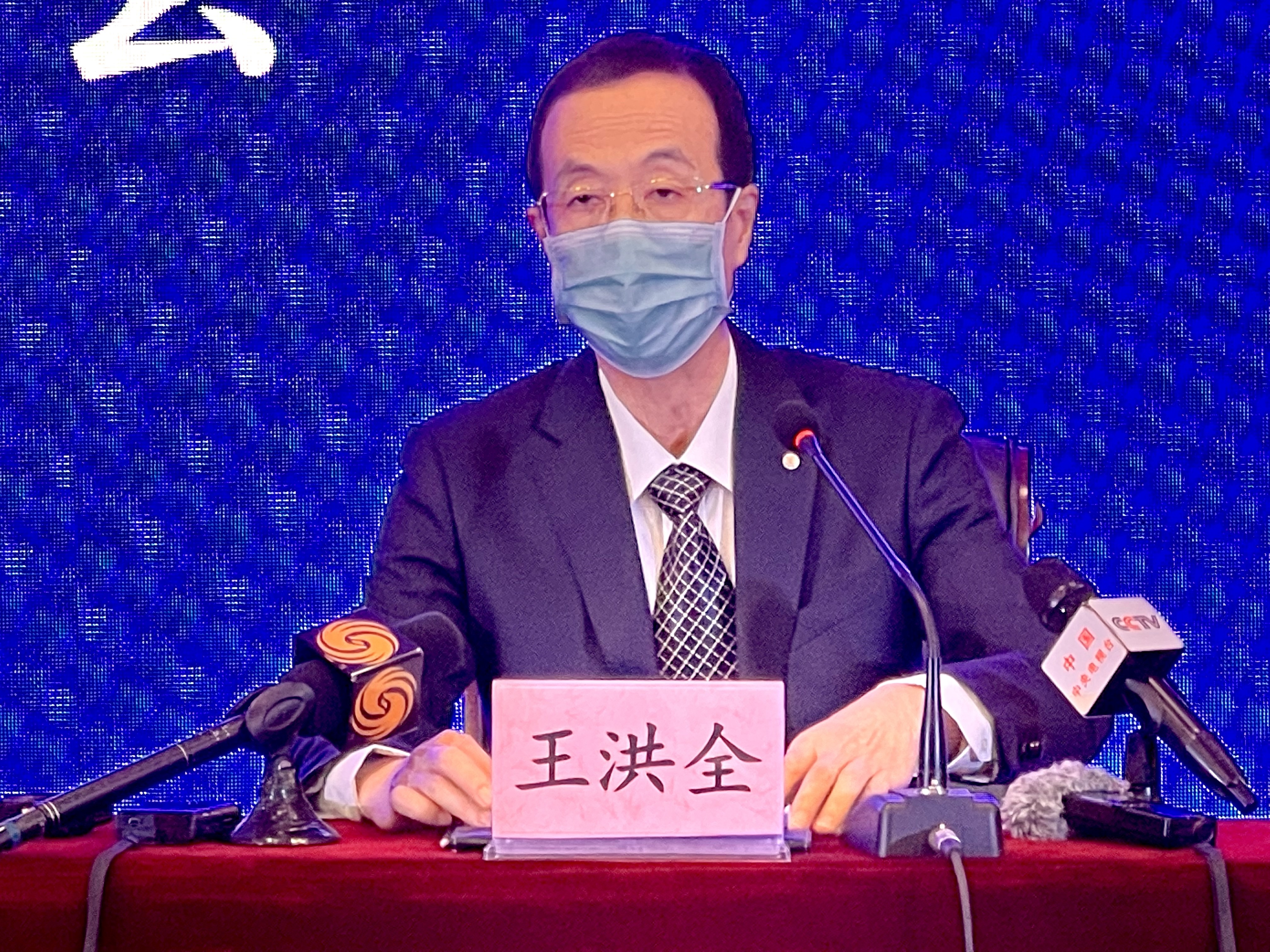 满洲里对隔离场所每日开展1次预防性消毒工作__凤凰网