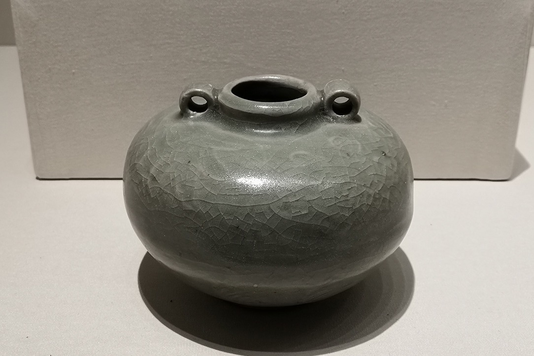 中国古代出口瓷器：造型精巧的龙泉窑青釉罐，国家博物馆典藏珍宝