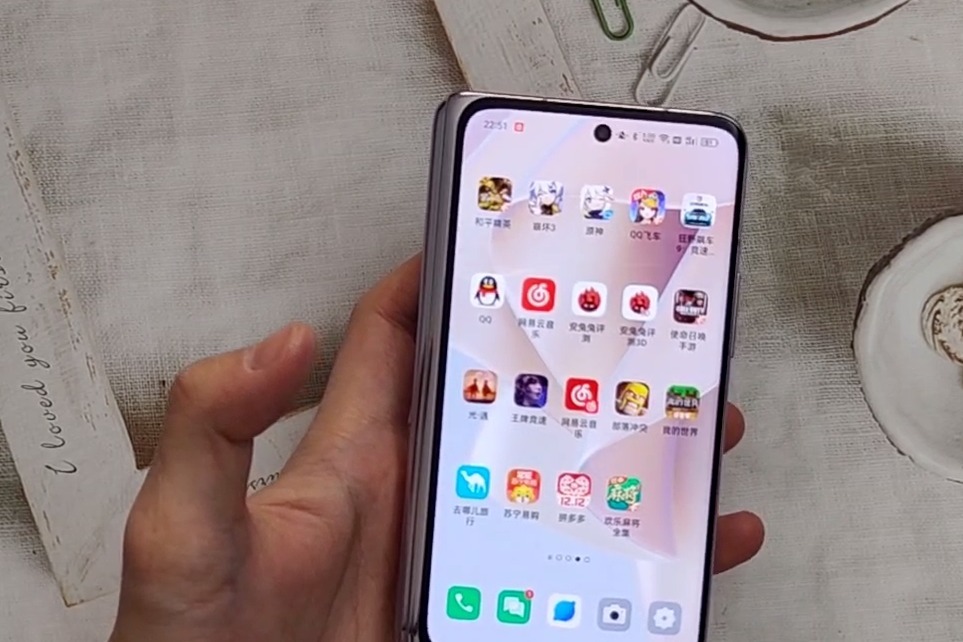 为什么OPPO Find N不惜成本上两枚前摄 我猜是这样