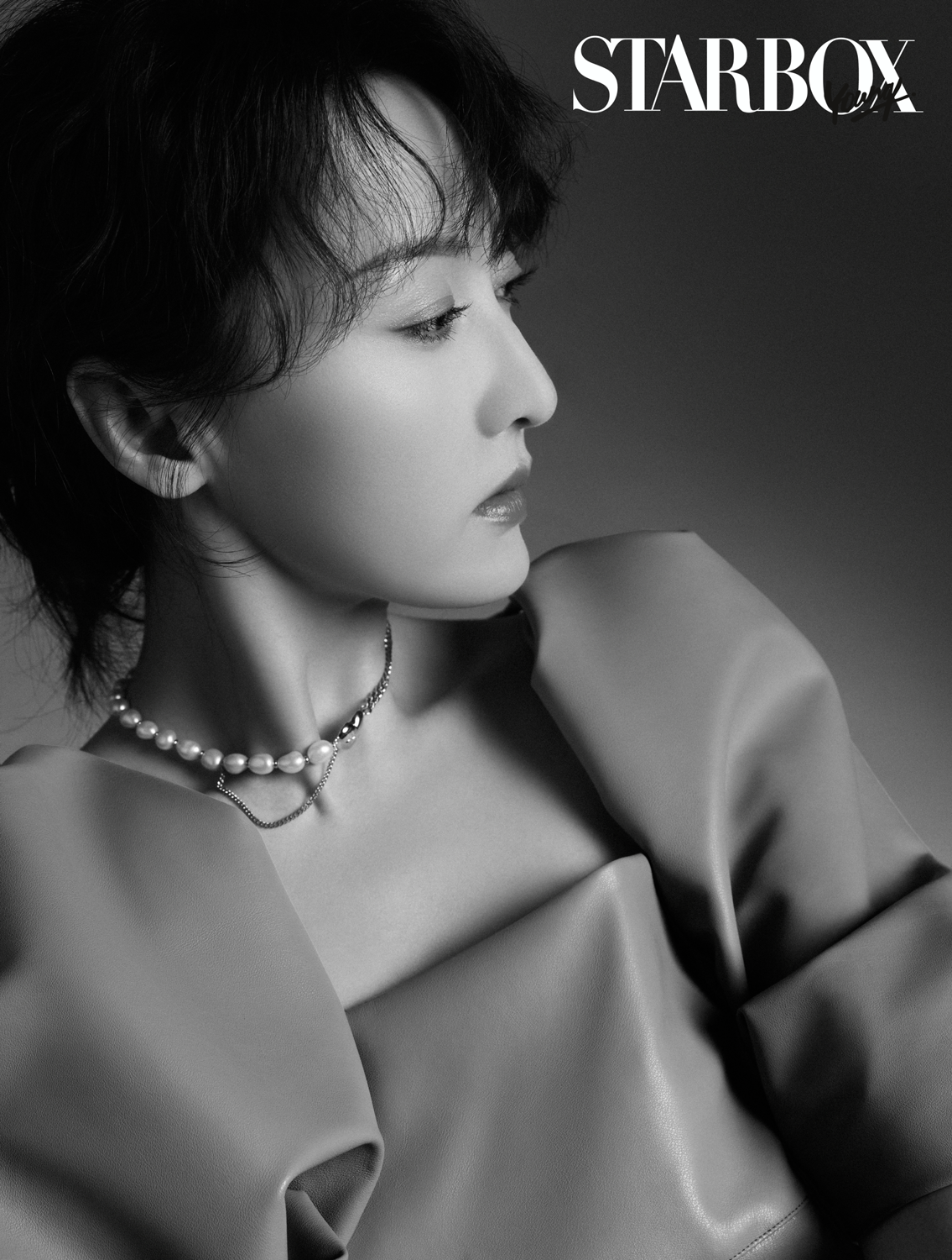 何雨晴最新写真曝光干净清透淡淡的美