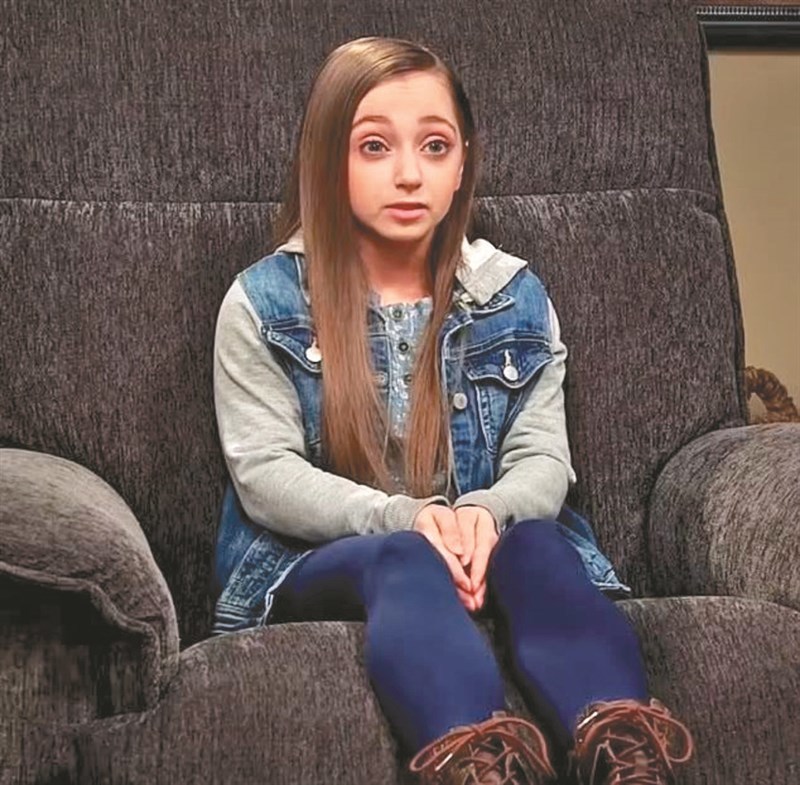 美国女子雷依(shauna rae),因为刚出生时罹患罕见疾病,导致她这辈子都