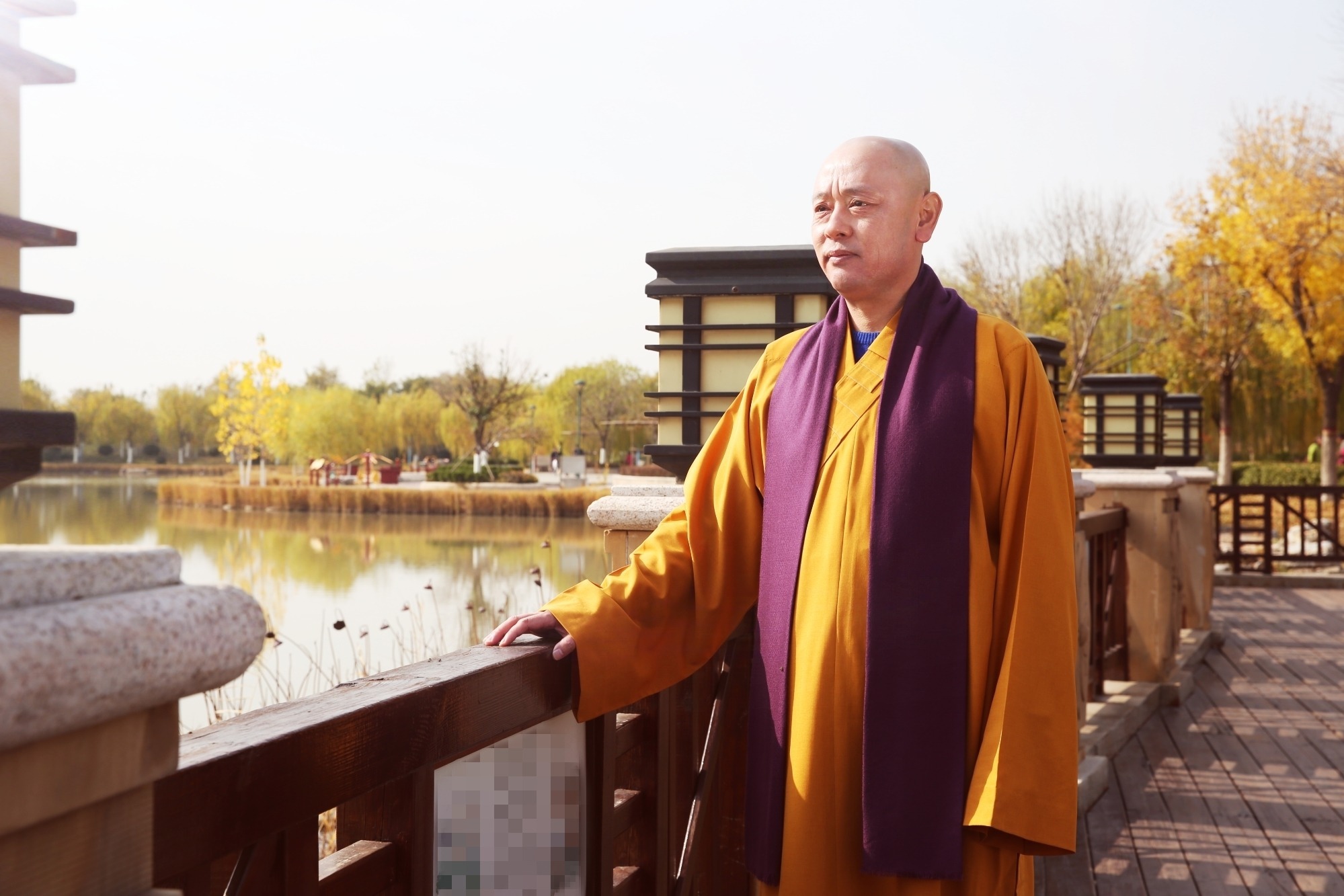 闻《法华经》一偈生一念随喜都是大乘因，将来必定能成佛_凤凰网视频_凤凰网