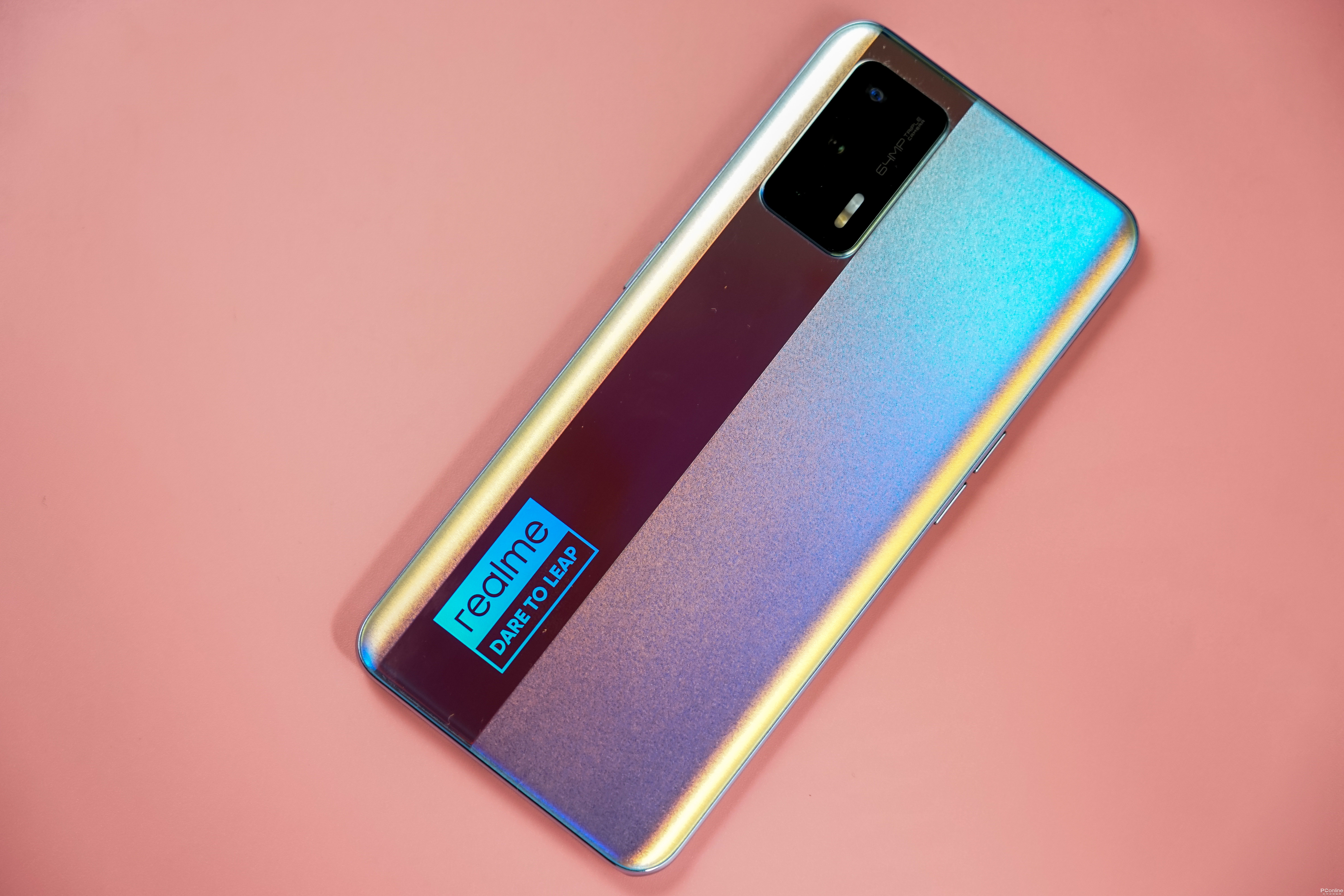 realme gt neo图赏:玩转未来科技潮牌__凤凰网