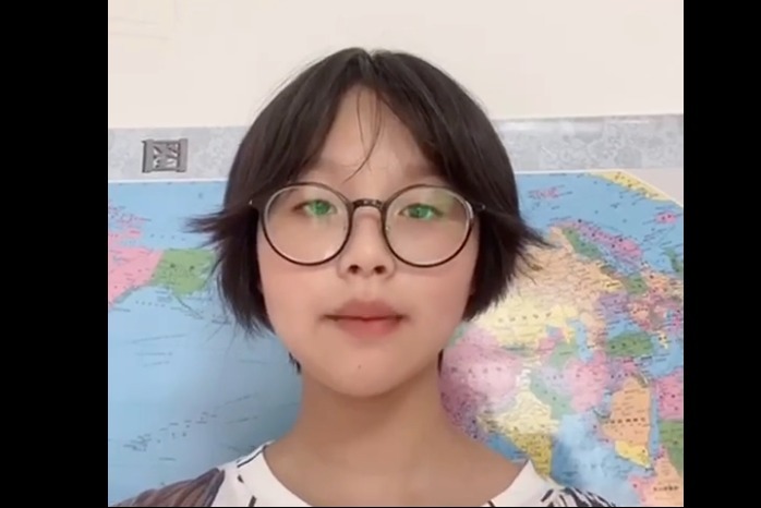 父母频繁“失踪” 女儿却说长大要成为他们_凤凰网视频_凤凰网