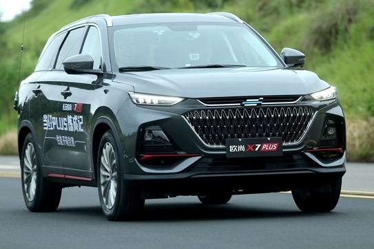 长安欧尚X7 PLUS各种极端路况测试