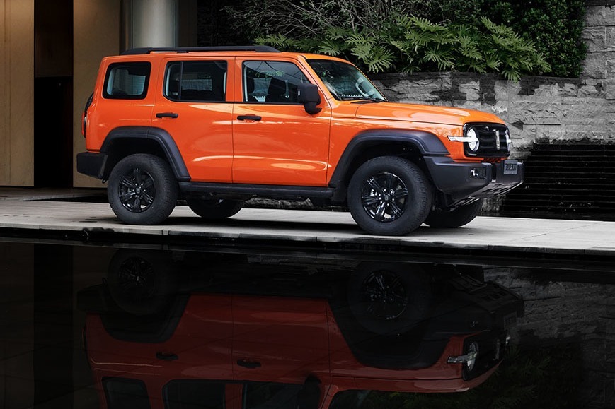 坦克300后备箱的正打开方式！