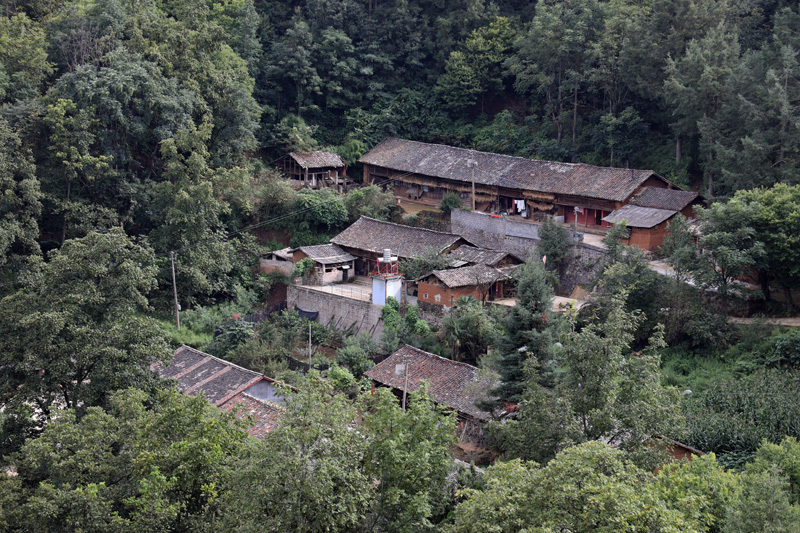 牛栏江边小湾村