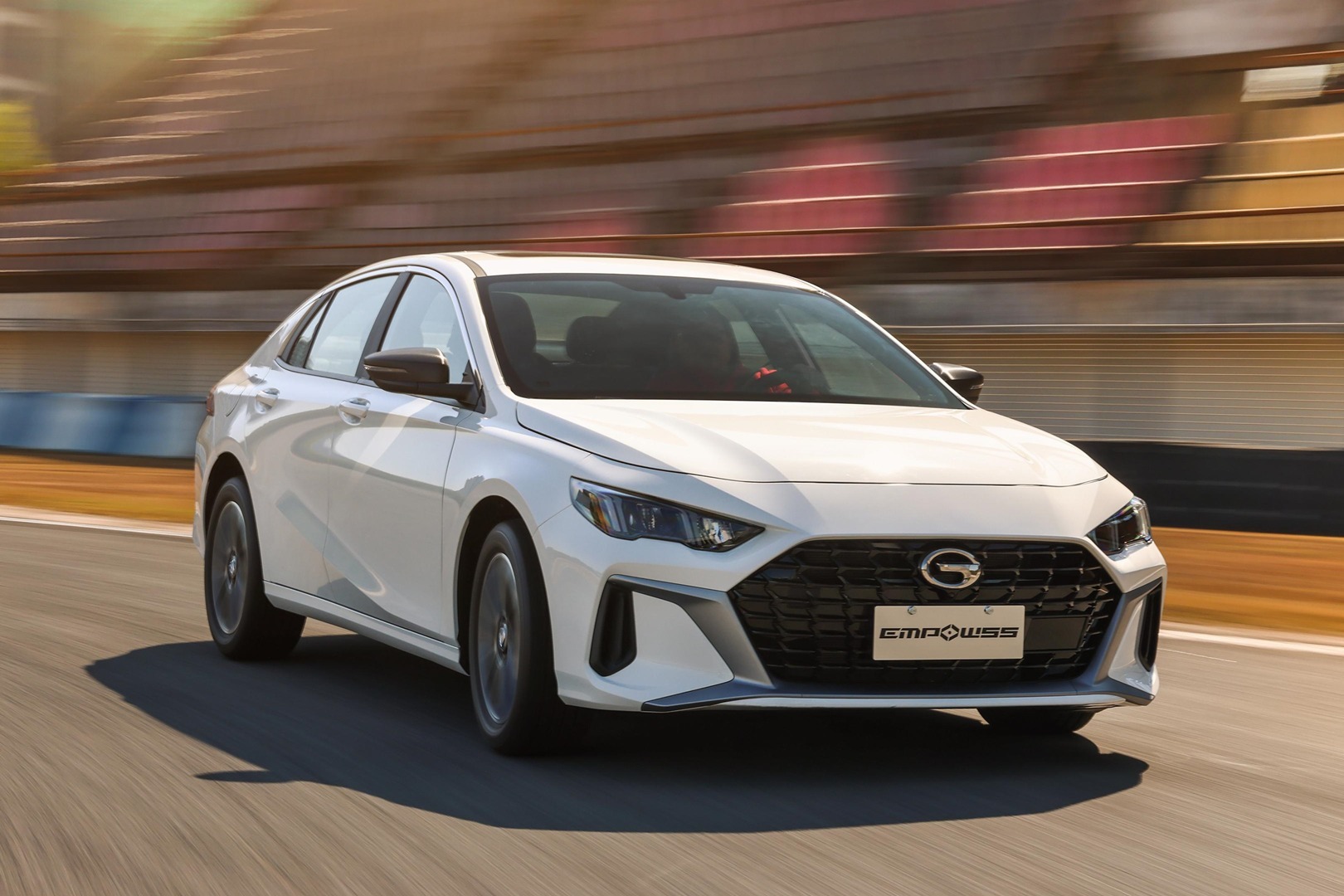 本田思域与广汽传祺影豹怎么选？哪款更加运动？