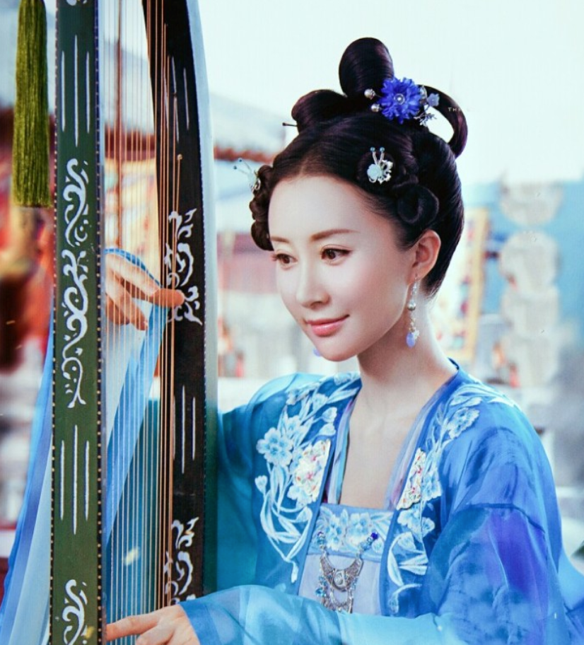 《青云志》里的小白,《大唐荣耀》里的林致,全是大ip,大制作,而舒畅总