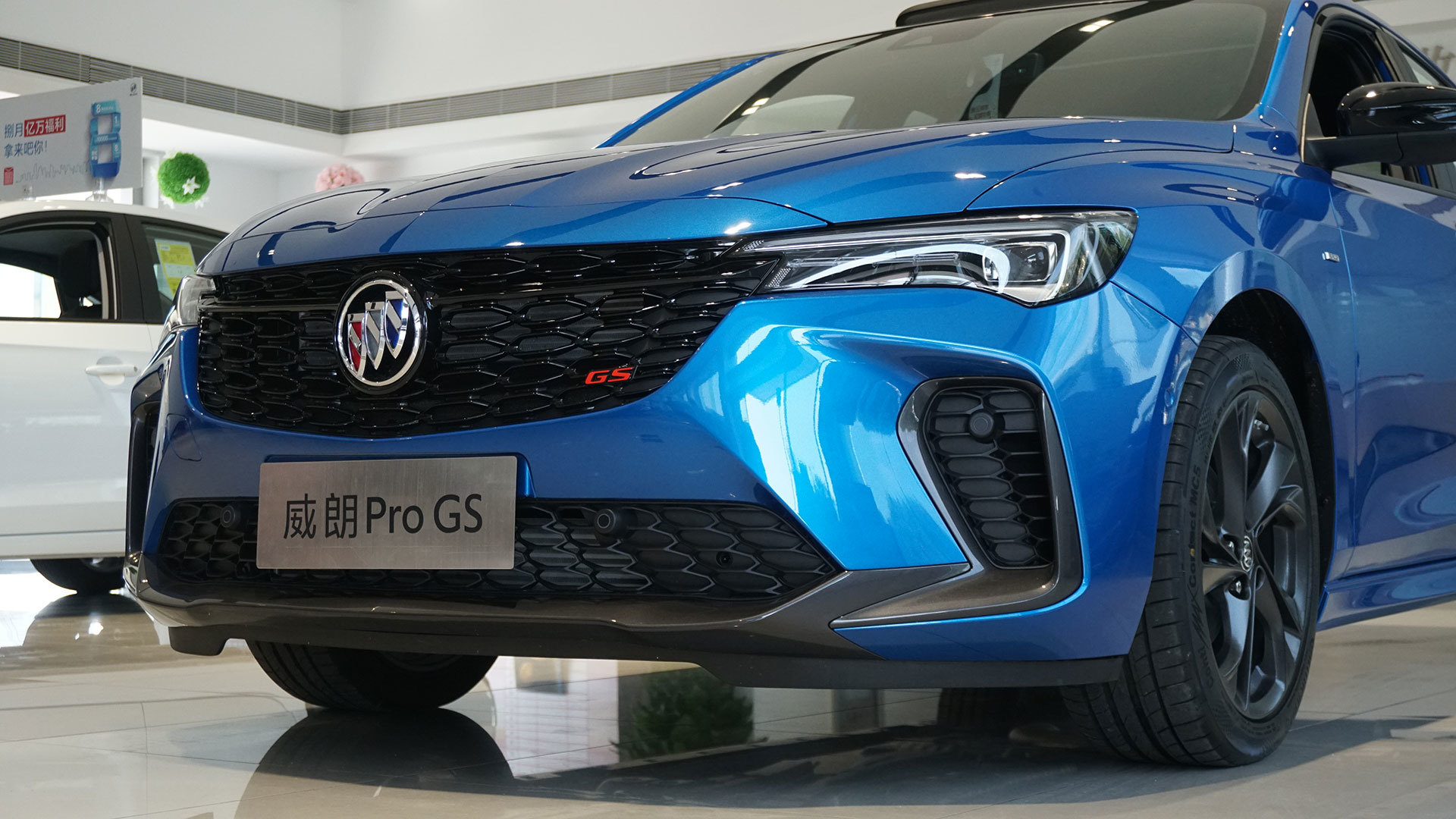 探店北京别克4s经销商,别克威朗pro gs 新车到店实拍__凤凰网