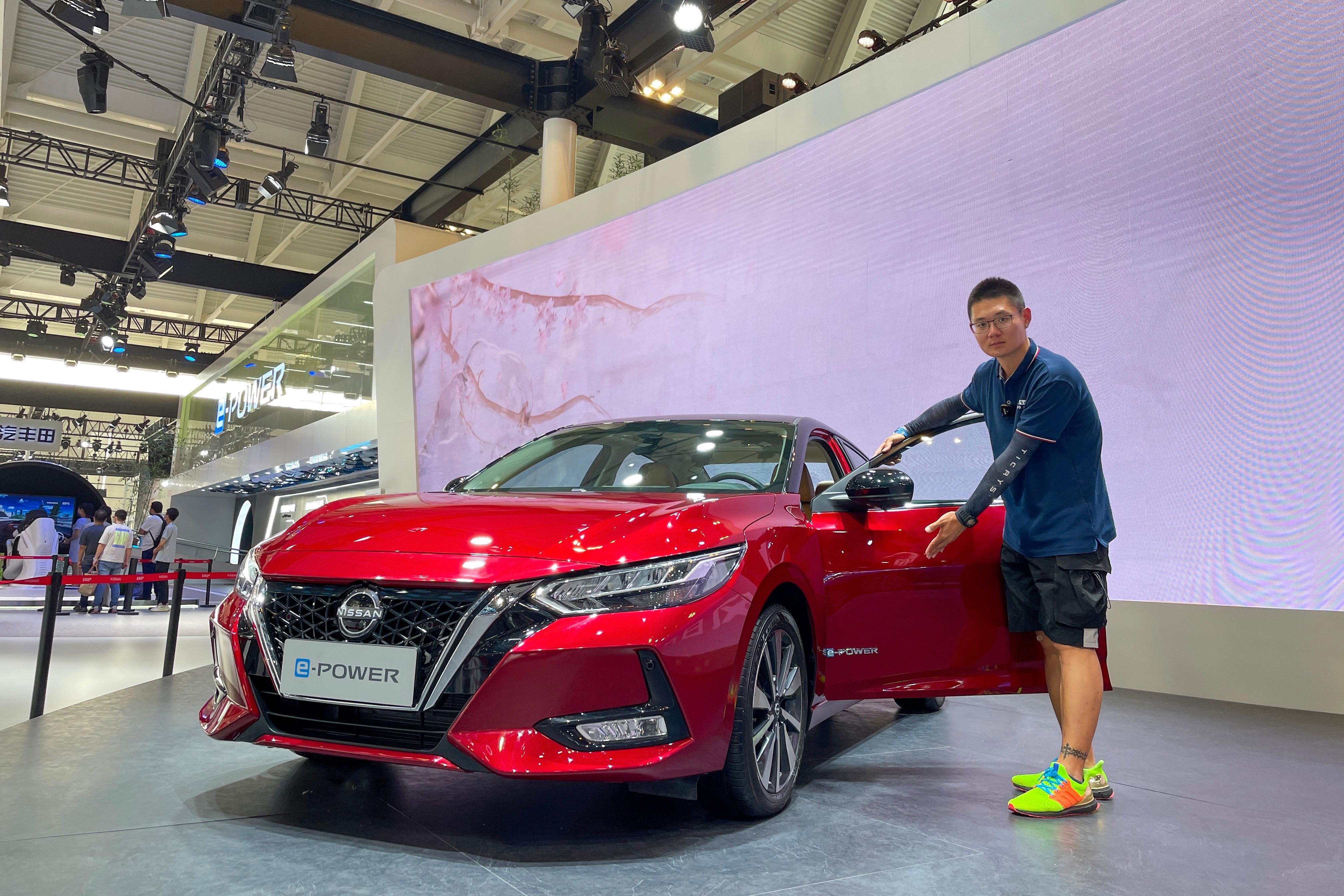 增重400斤却更省油!东风日产轩逸e-power:新网约神车?