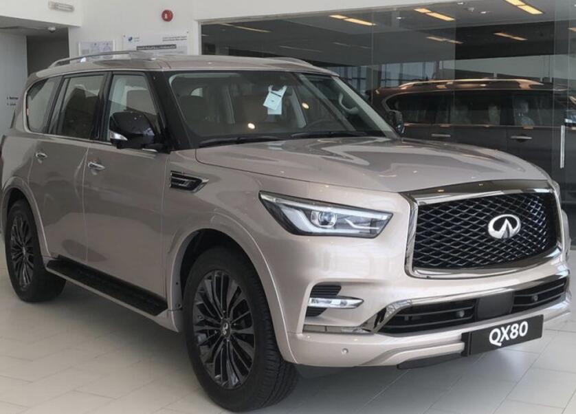 坚持v8信仰英菲尼迪qx80实车可选装全模式四驱约合46万起